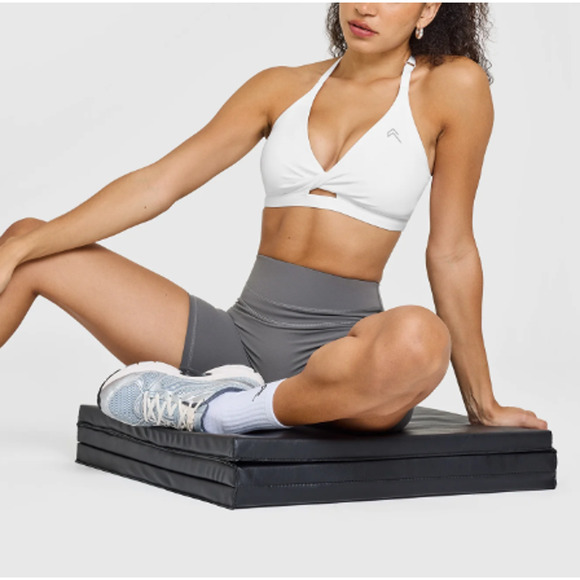 Oner Active White Unified Twist Sports Bra Size S - Picture 7 of 8